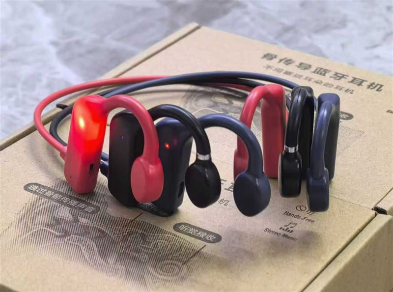 气传导蓝牙耳机，全部有电， 2800套，便宜清仓