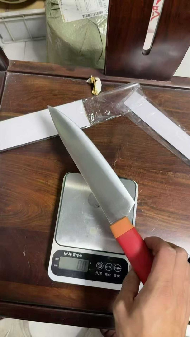 两人厨师刀最后1200把，一件230把，4块钱一把！