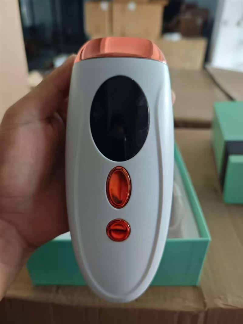 脱毛仪 美规100-240v电压 箱装35pcs 数量2500台 合适的私聊