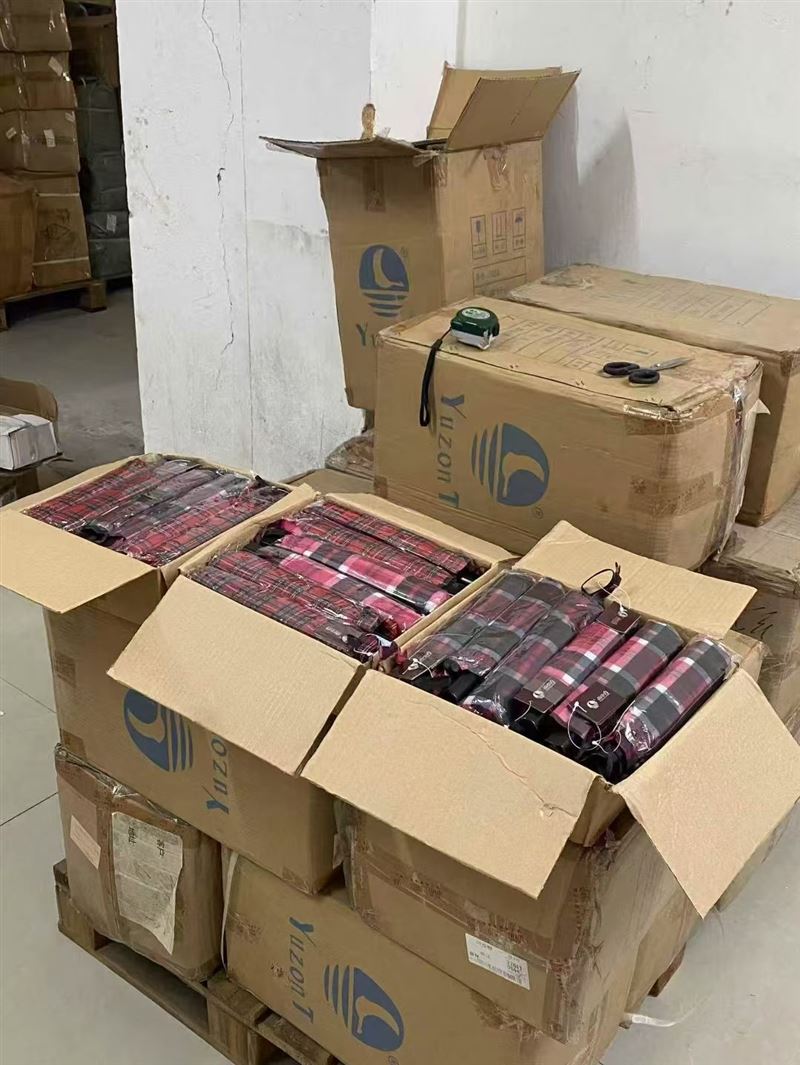 正品 有吊牌，有条码，进入商场超市绝无问题 全新无瑕疵。