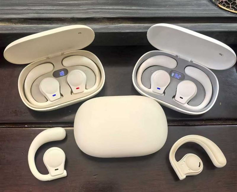 1200pcs，裸机全新，肤白两个颜色，质量ok，几块钱处理 电话微信同号15515665791 主做全品类五金百货，小电器，更多商品，欢迎国内外友人，前来加微咨询洽谈合作。