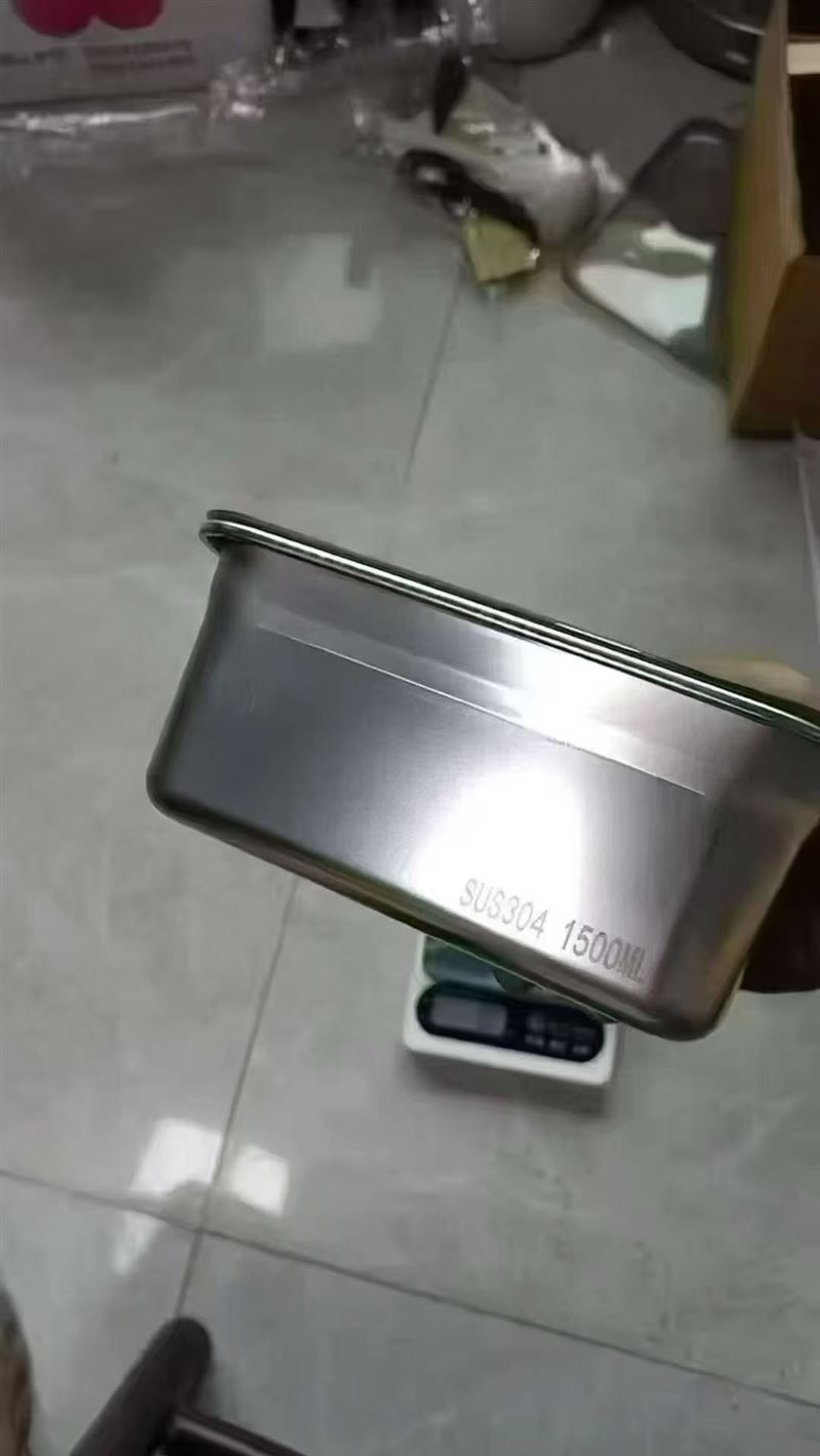 网红爆款保鲜盒19x14x8。特价2400个，特价3.7💰