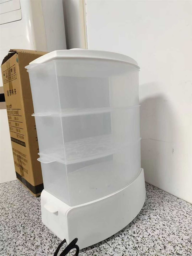 华迪斯品牌电蒸锅 32升大容量 采用食品级塑料材质 无异味 智能菜单让您选择 让生活更丰富 现货450台 电话微信同号15515665791 主做全品类五金百货，小电器，更多商品，欢迎国内外友人，前来加微咨询洽谈合作。