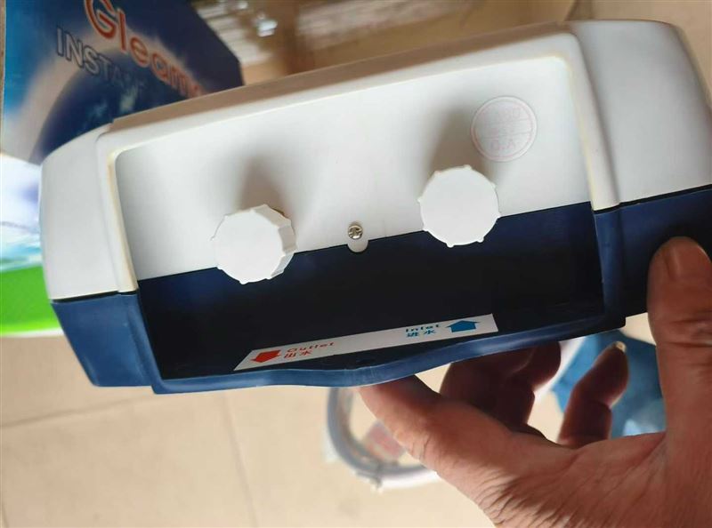 即热式电热水器6500W 500台， 处理！ 电话微信同号15515665791 主做全品类五金百货，小电器，更多商品，欢迎国内外友人，前来加微咨询洽谈合作。