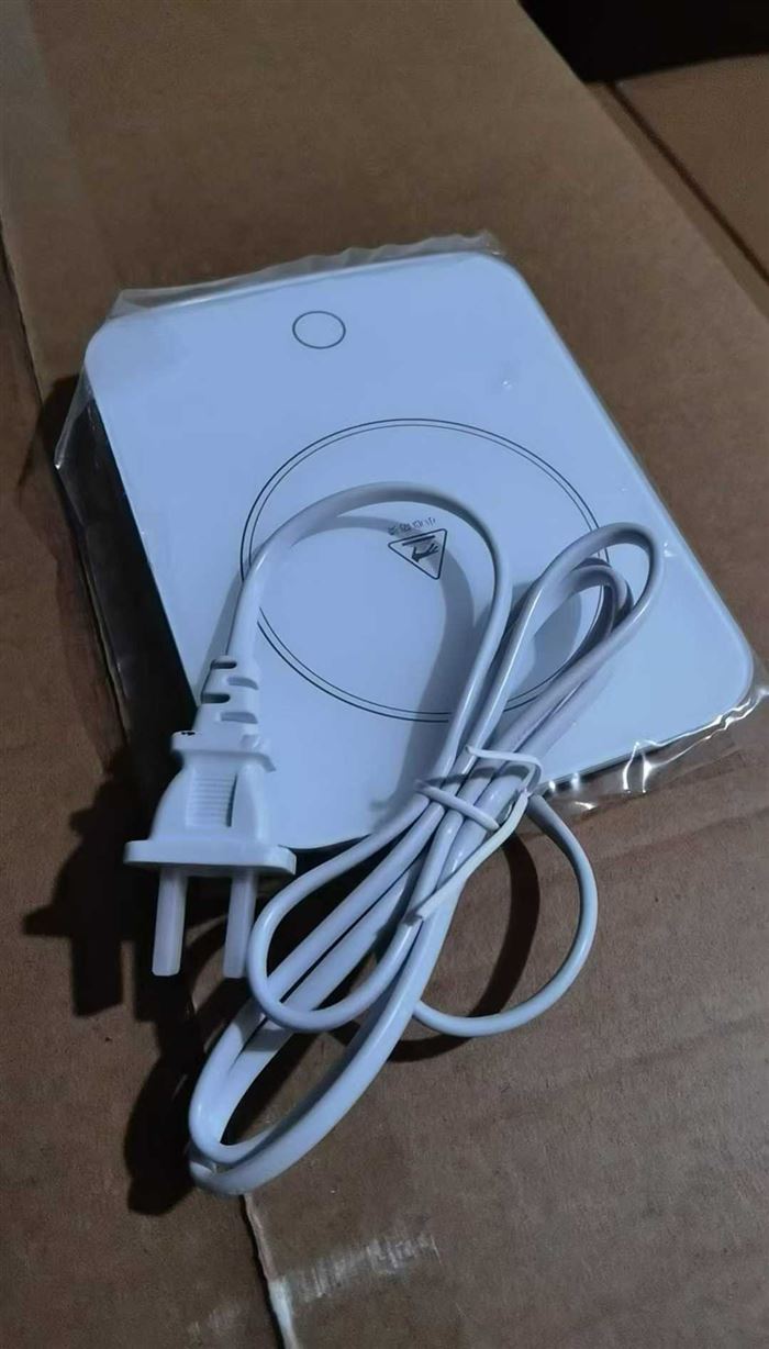 暖杯垫，55度恒温杯垫，大厂出品，手感颜值非常不错的一款产品，适合冬季使用，在仓8000个，低价处理有意私聊