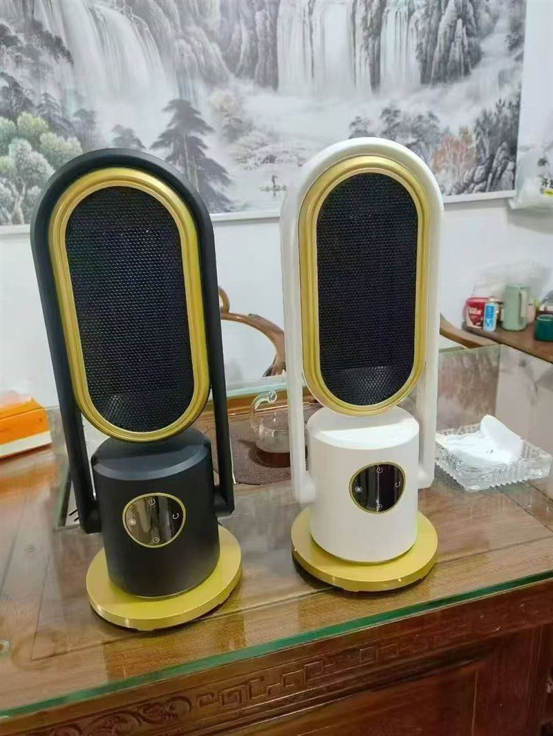 高颜值电暖气 有文有武 触摸电子屏显示 大面积散热，静音运行 安全防水 多重保护原包原件现货1200台