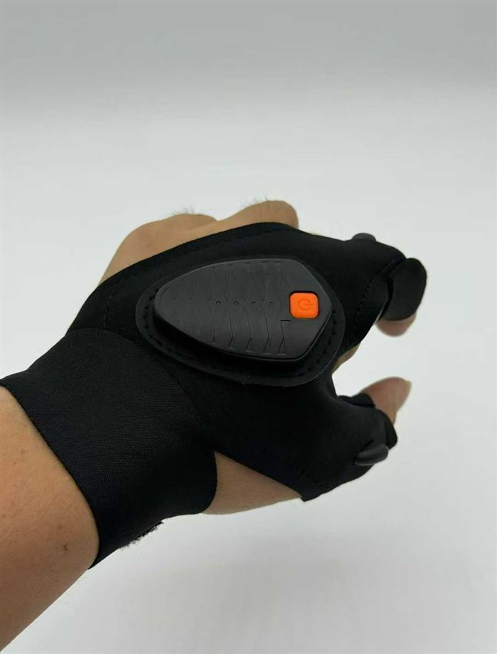 跨境LED手电筒发光手套、手指灯手套，适用：机械维修，精密电路维修、钓鱼、骑行、夜跑等等，内置电池充电款，全新全部有电！到货2100 只