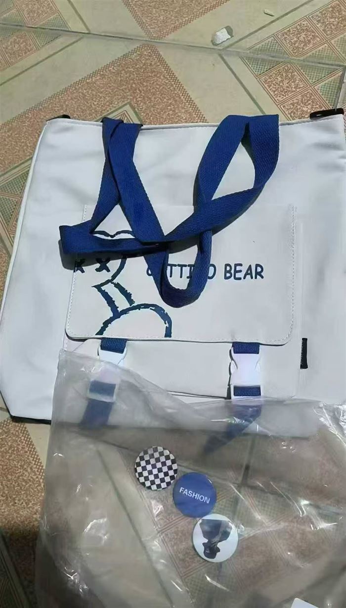 手提包500个，4元一个