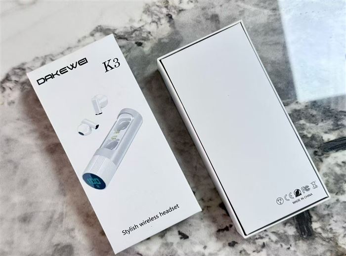 蓝牙耳机，金属充电仓，1800pcs