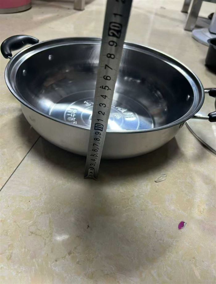 30公分汤锅， 最后几百个，8.8元一个