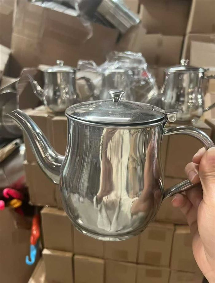 油壶3000个左右， 几块一个，独立包装