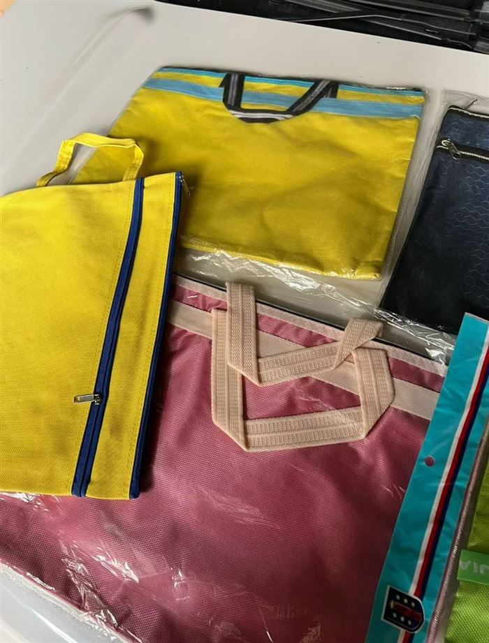 文具收纳袋 8000个 超低价清！毛毛钱处理！