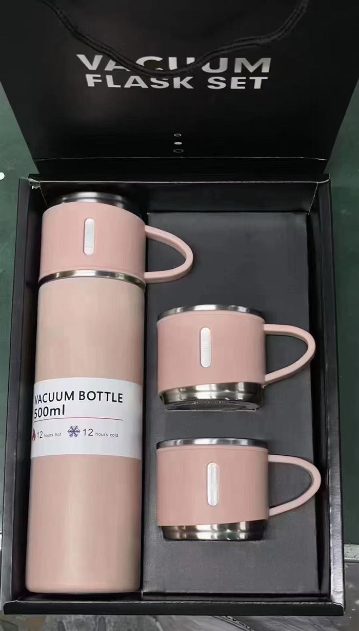 水杯套装5000套左右，几元一套