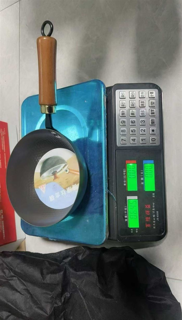 18-20-22-24公分钛金锅处理5000个，一件36个装！特价24-25-26-28💰