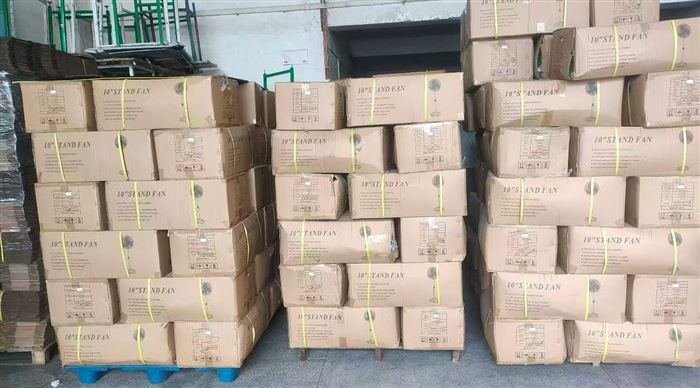 110v 出口外贸金属风扇， ​1220台 ​10寸，铝叶，10台一件 处理！