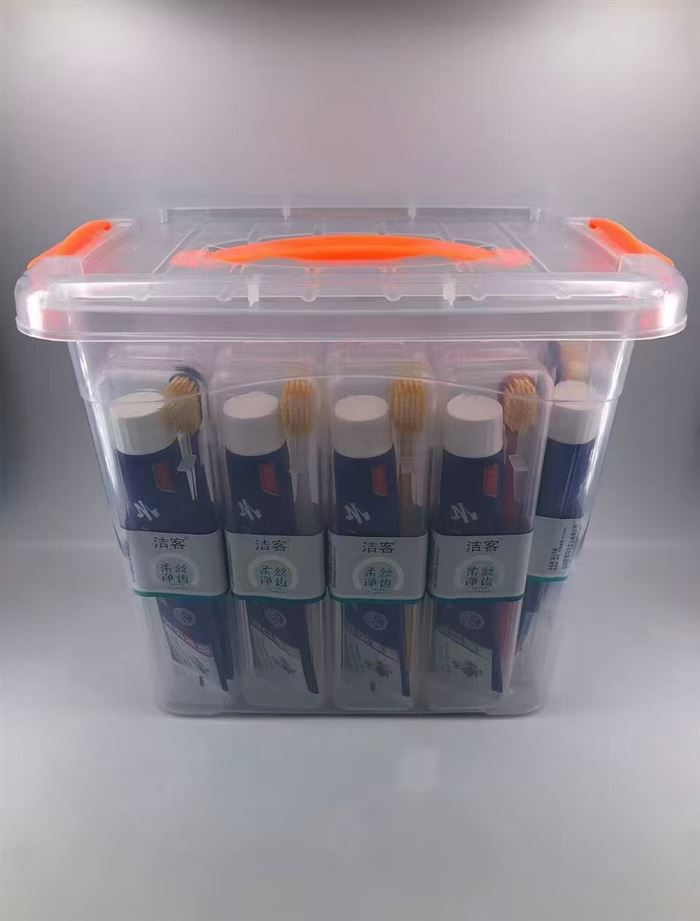 1，洁客牙刷+110克牙膏旅行套装，1桶24套，1件6桶，144套 2，洁客牙刷+110克牙膏旅行套装，1桶20套，1件6桶，120套，低价处理