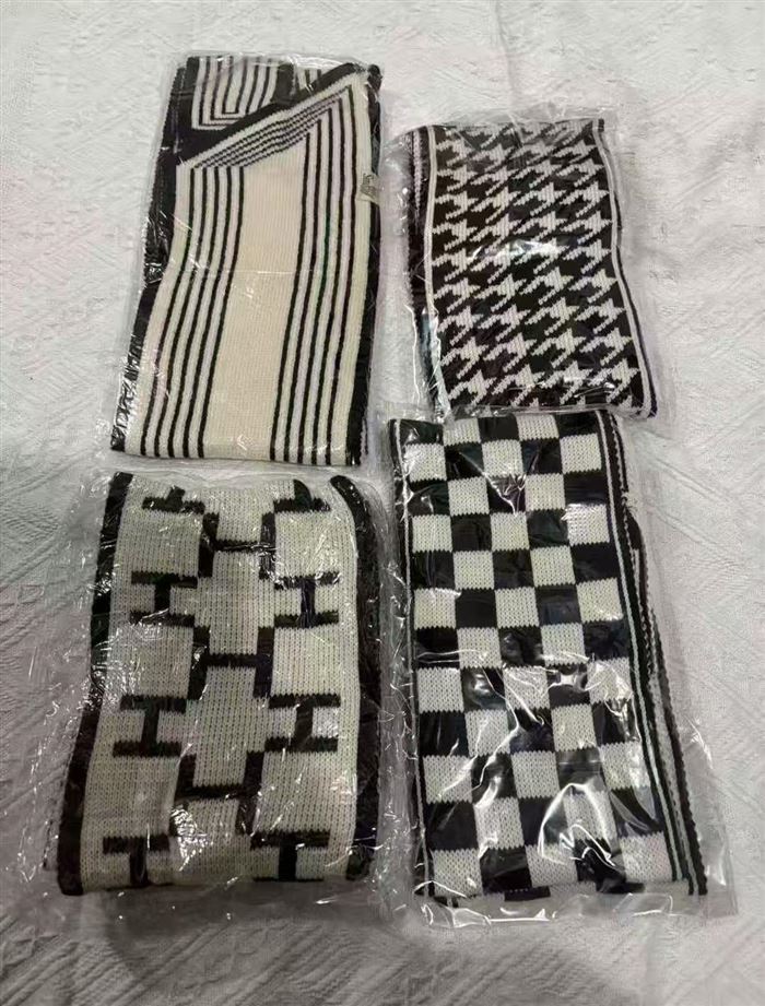 千鸟格交叉围巾，2550条，独立包装，一块多钱清货。