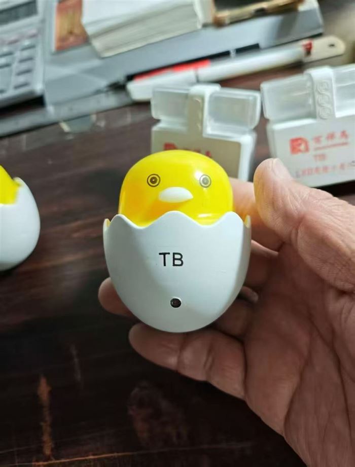 小夜灯，图1有600个，图2有464个，图3带感应有3600个