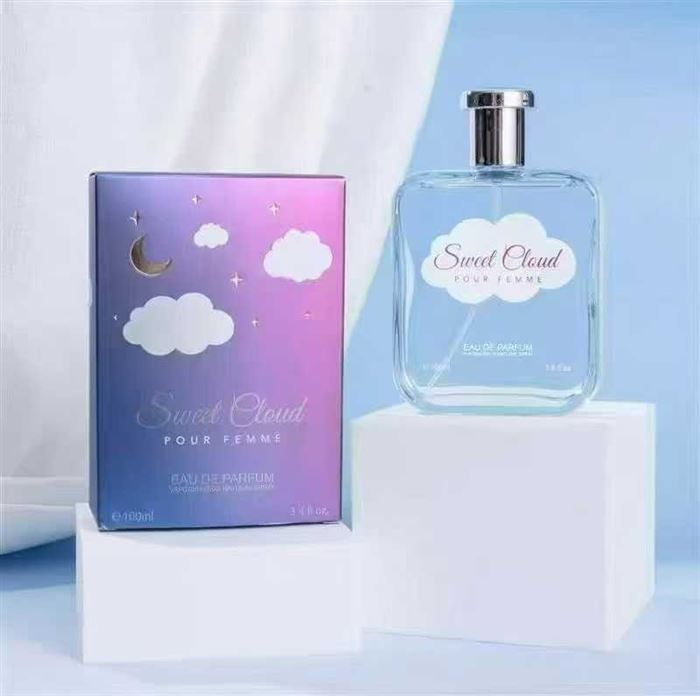 云朵香水5000瓶，清货6元一瓶，原箱原件