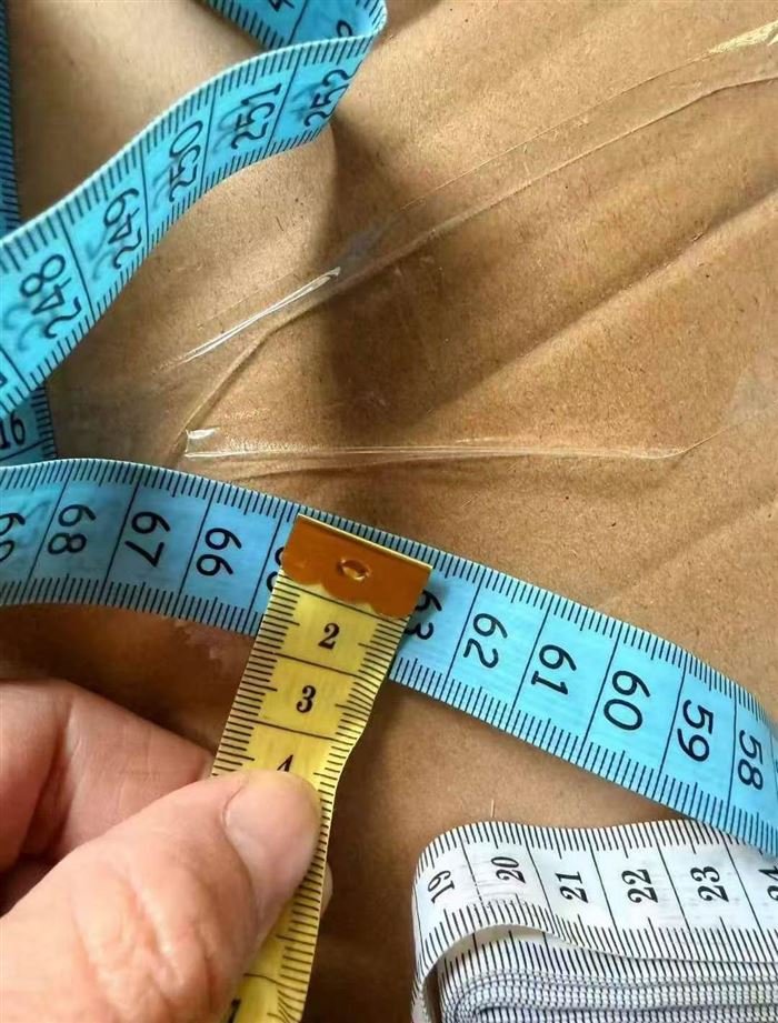 尺子3吨左右，6500元一吨处理！ 毛毛钱一个