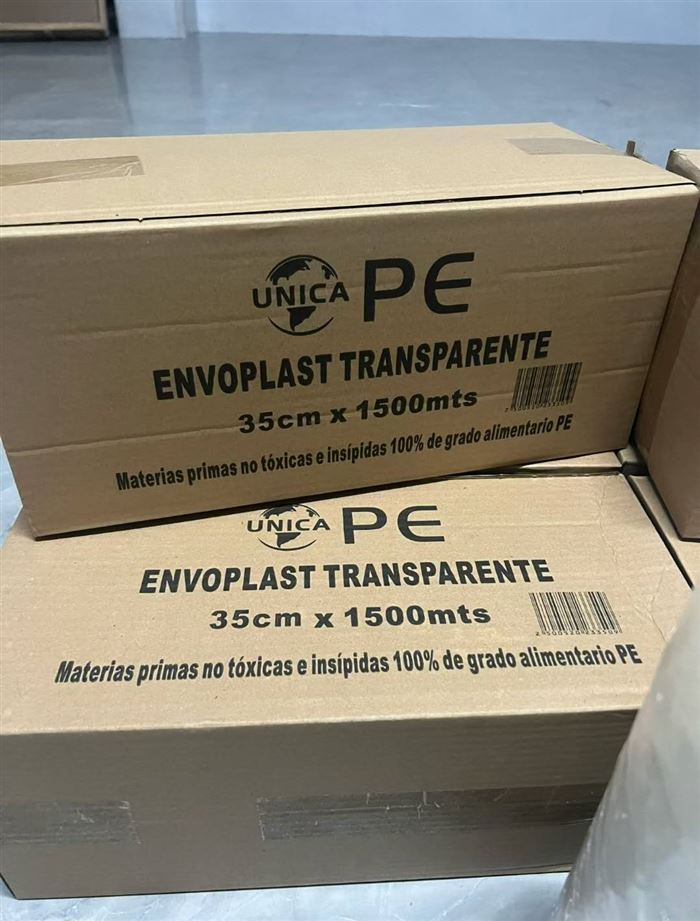 食品级PE保鲜膜 PE拉伸膜缠绕膜 12吨！按吨处理！
