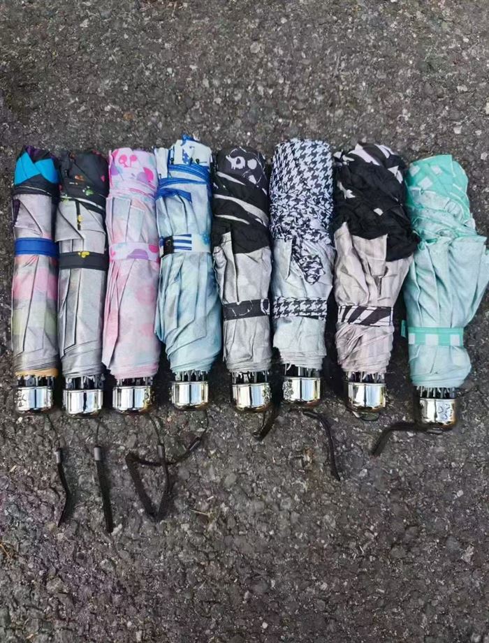 八骨银胶伞2000支，X元处理