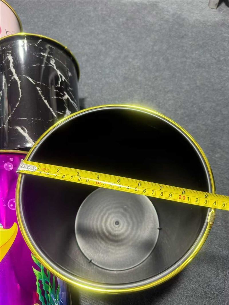 垃圾桶11000个，清货2.X一个