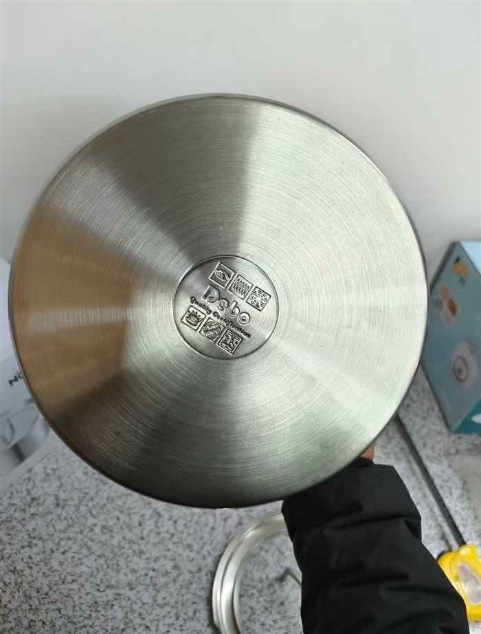 高颜值不锈钢锅 火 煮 蒸 三大功能样样精通 原包原件一件6个 现货数量不多，懂货的抓紧