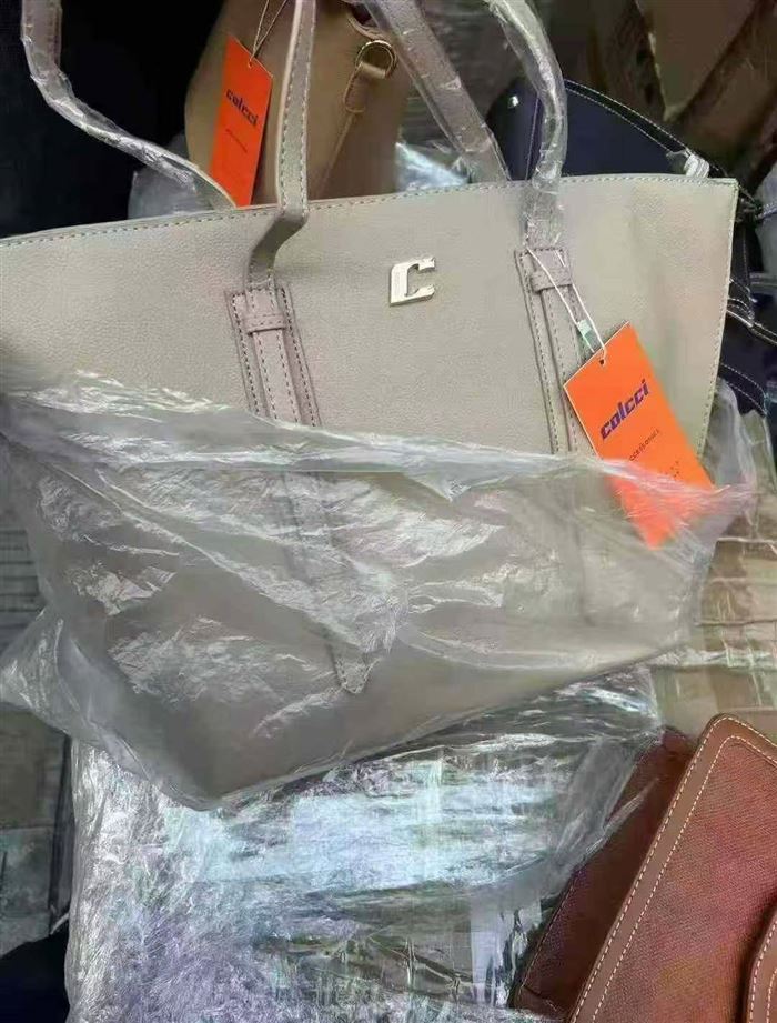 高品质包包10000多个 对口老板来