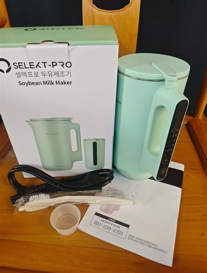 220v出口外贸，智能加热豆浆破壁机，500台。 ​