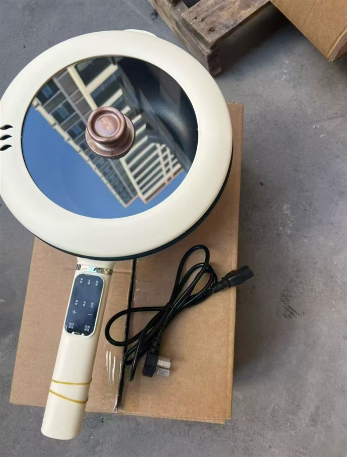 高品质电煮锅 24公分有197个， 28公分有209个， 全部独立包装！