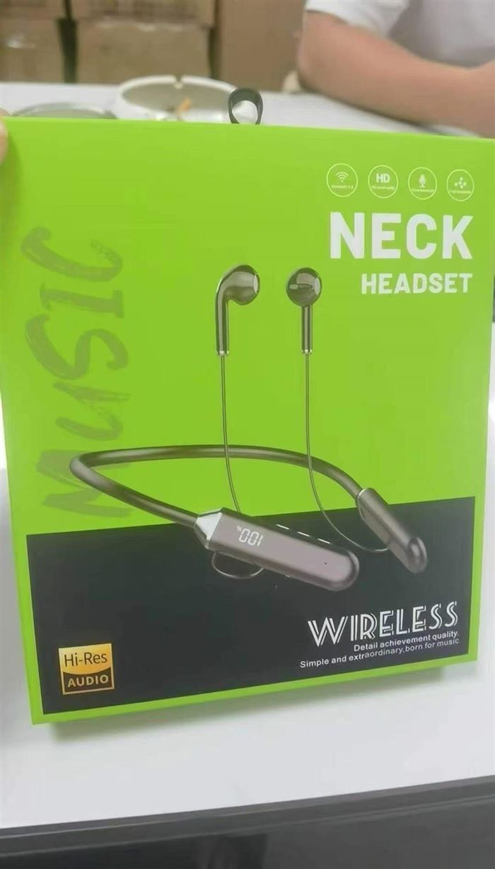 高品质挂脖蓝牙耳机，带数显，5000条，低价处理有意私聊