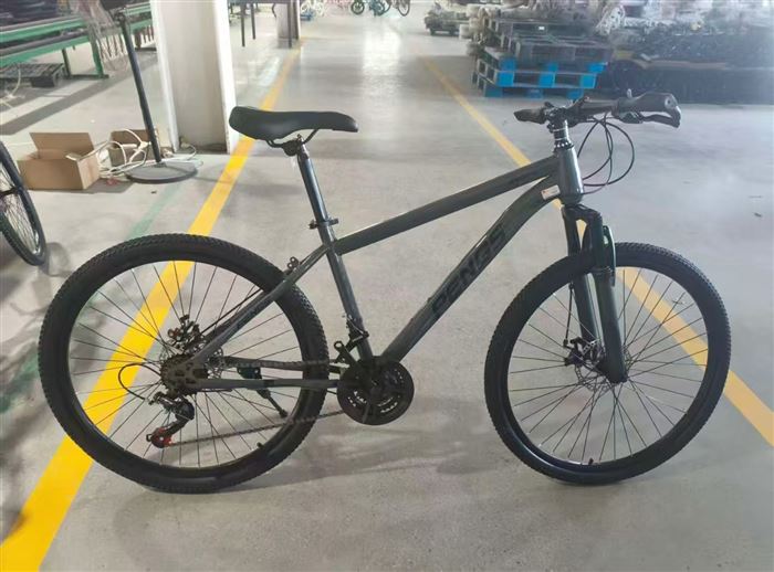 山地车 全新26寸 21速 裸包2000台 特价清仓