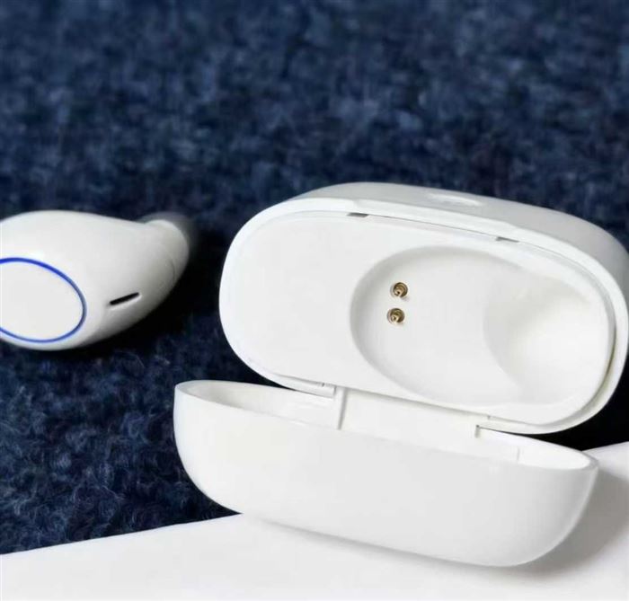 蓝牙耳机 4000 个， X 元处理 全新原箱原件