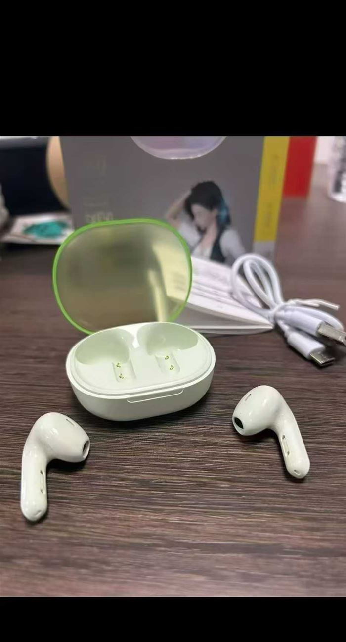 亲尚品牌TWS蓝牙耳机1100pcs，全新礼盒包装，高端上档次，音质非常好。