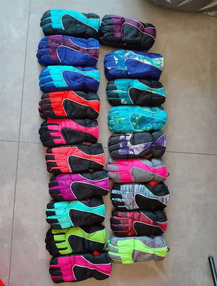 2万多双滑雪手套，能做的联系