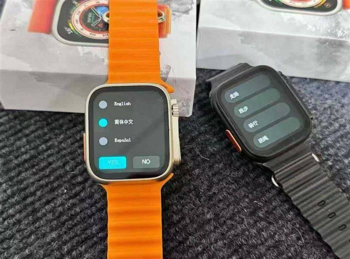 无线充智能手表，10几国语言，颜色，黑色：2300个，金色：1950个，共4250pcs，特价1x