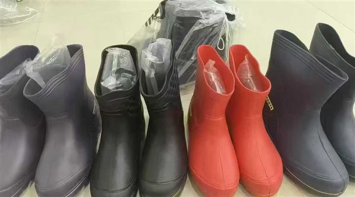 1000双36到44码，清货一瓶水钱。