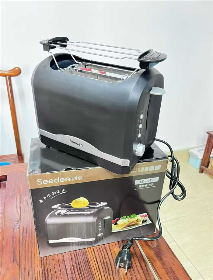 烤面包机多士炉， 欧规插头， 450台 处理