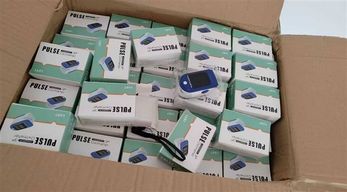 血氧仪1万个，1.8元，拿去赚钱吧