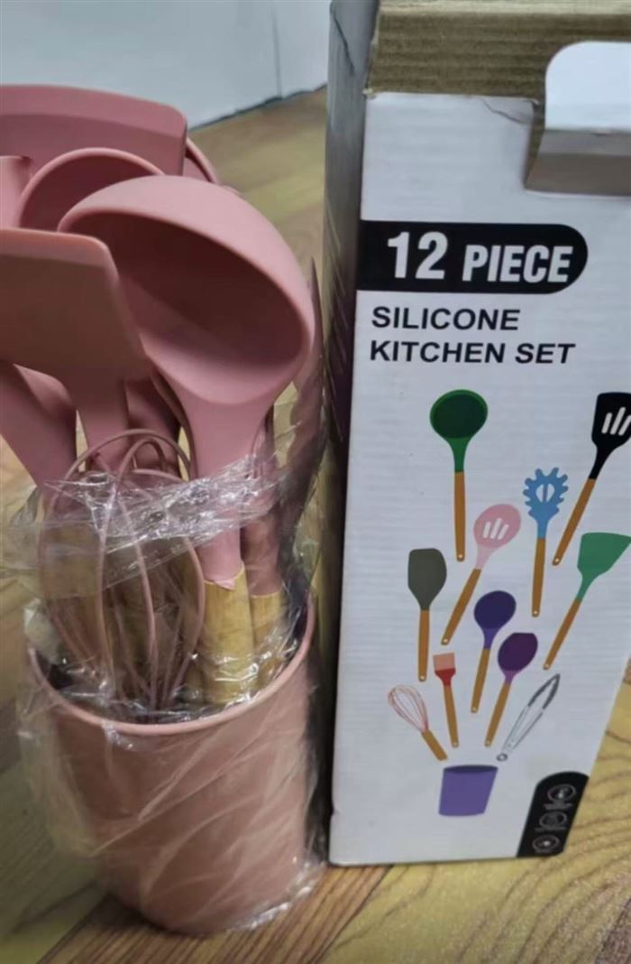 外贸厨具 12件套，三万套，新货库存处理！