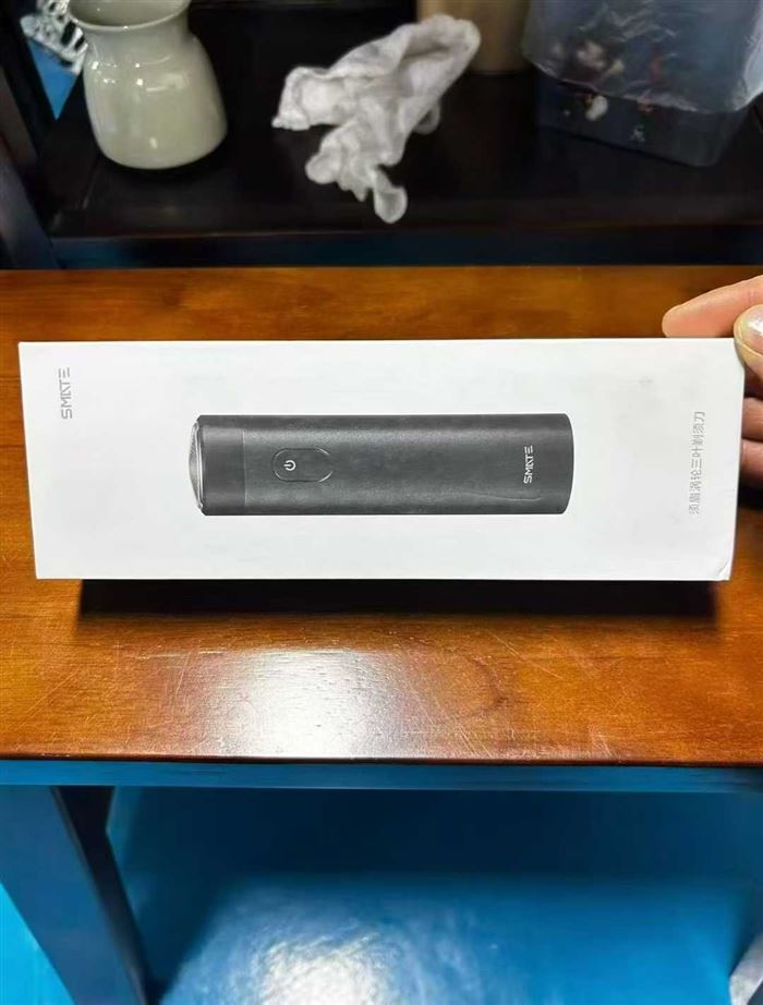 小米须眉剃须刀，到仓3000个， 高品质货，需要的私聊