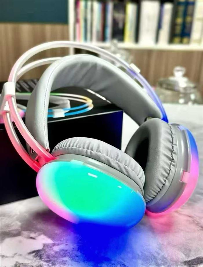 头戴式炫彩发光蓝牙竞技游戏耳机，2000 个