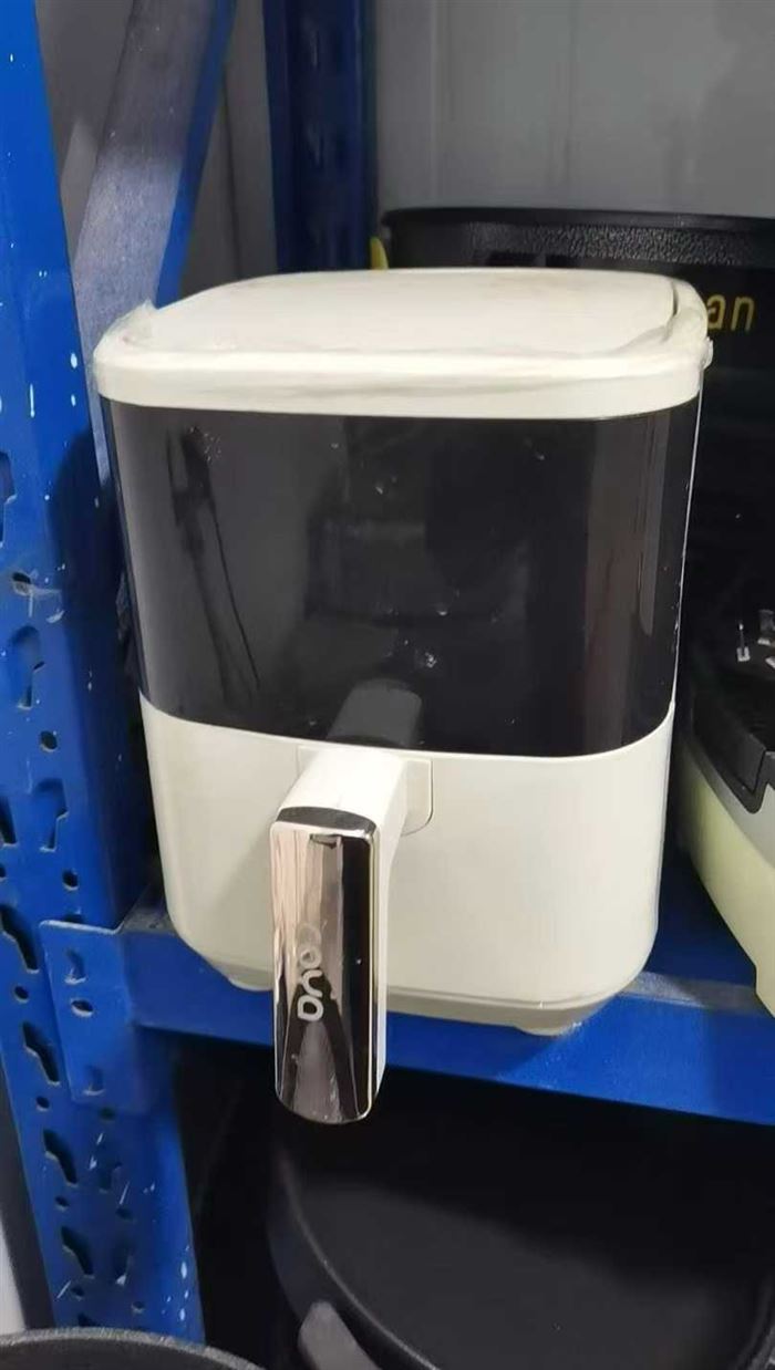 苏宁易购空气炸锅 4升， 6000台， 处理