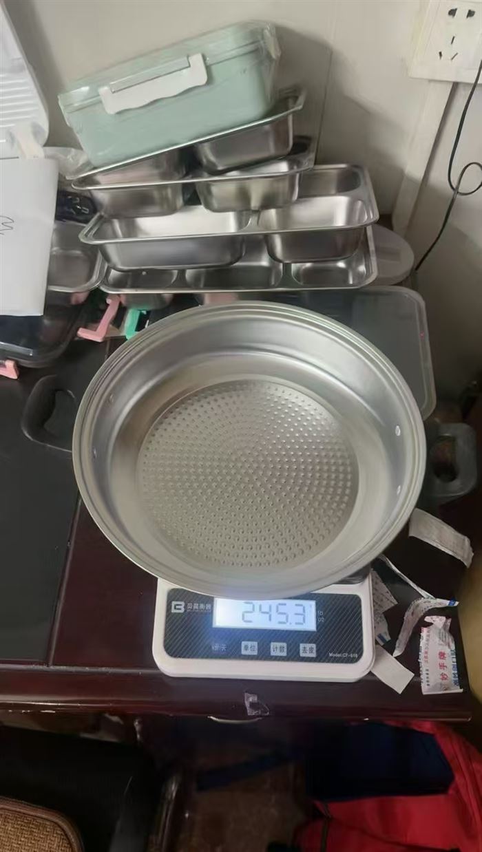 26公分火锅入库50件，一件42个，特价6💰