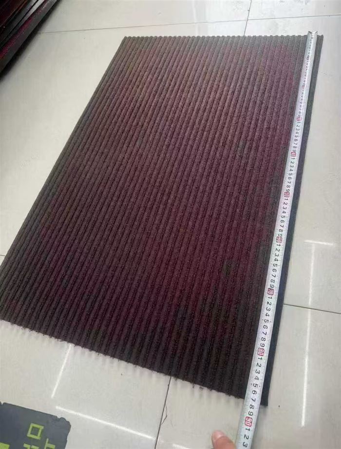 60x90地垫20000张，清货几块钱一张