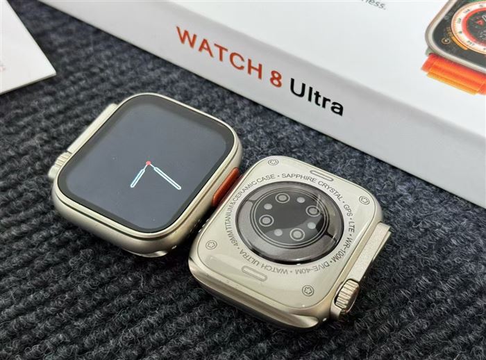 无线充智能手表，10几国语言，颜色，黑色：2300个，金色：1950个，共4250pcs，特价1x