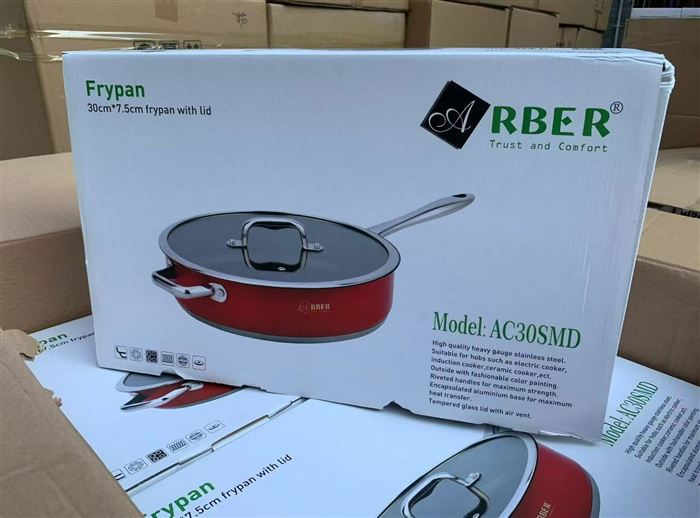 不锈钢平底锅 原件一件四个500个