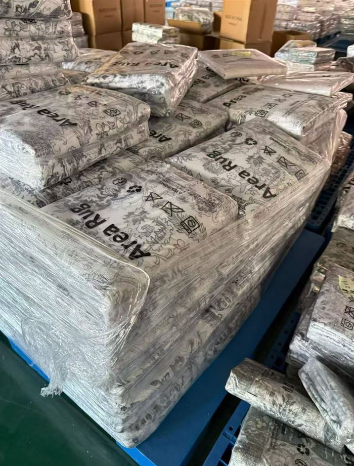 外贸地垫有20吨左右 合适的来