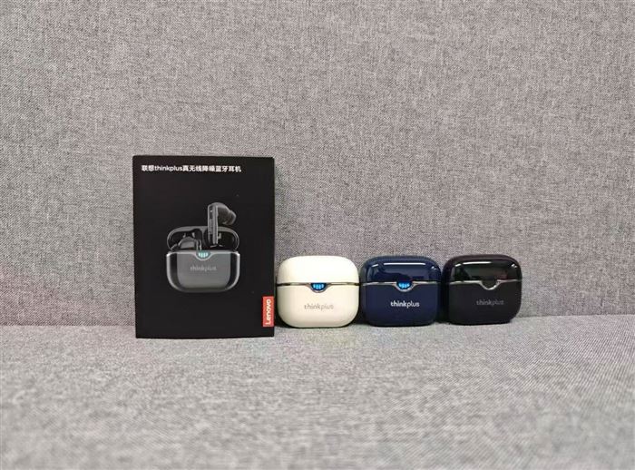 联想thinkplus 蓝牙耳机 一箱100pcs，总共 1300pcs 音质特别好 带数显